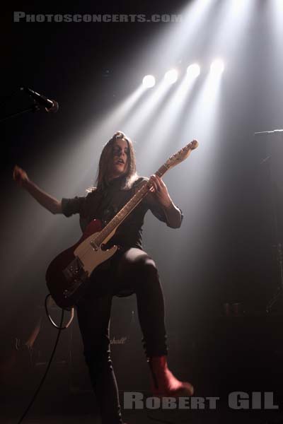 TOYBLOID - 2015-06-17 - PARIS - Le Bataclan - 